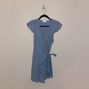 Vestique Linen Dress